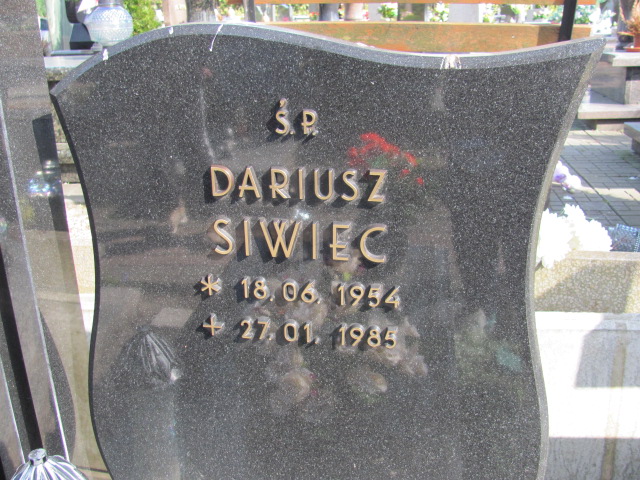 Dariusz Piotr Siwiec 1954 Ustka - Grobonet - Wyszukiwarka osób pochowanych