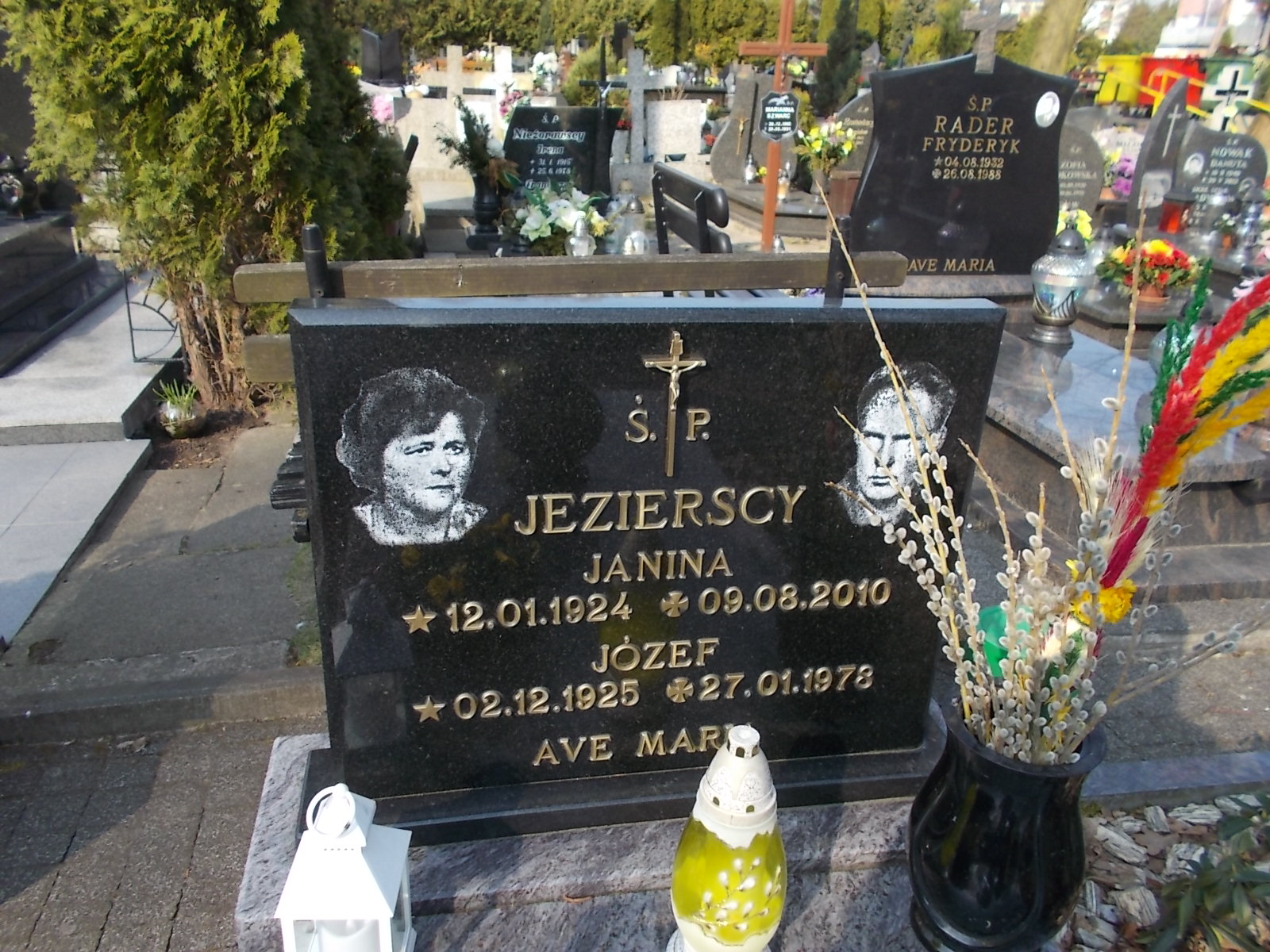 Janina Jezierska 1924 Ustka - Grobonet - Wyszukiwarka osób pochowanych