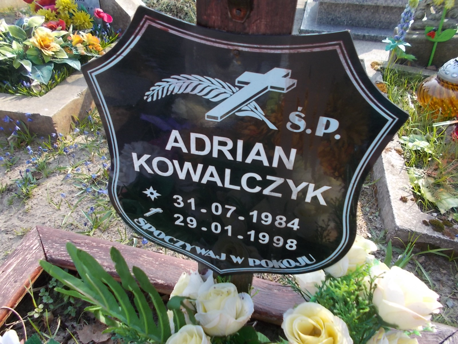 Adrian Kowalczyk 1984 Ustka - Grobonet - Wyszukiwarka osób pochowanych