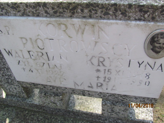 Krystyna Korwin-Piotrowska 1918 Ustka - Grobonet - Wyszukiwarka osób pochowanych