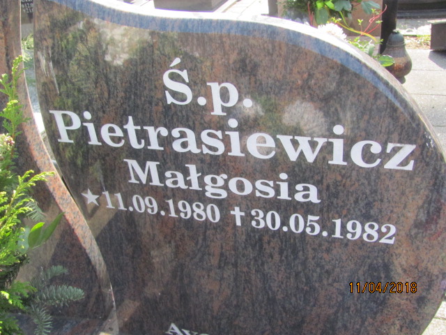 Urszula Pietrasiewicz 1953 Ustka - Grobonet - Wyszukiwarka osób pochowanych