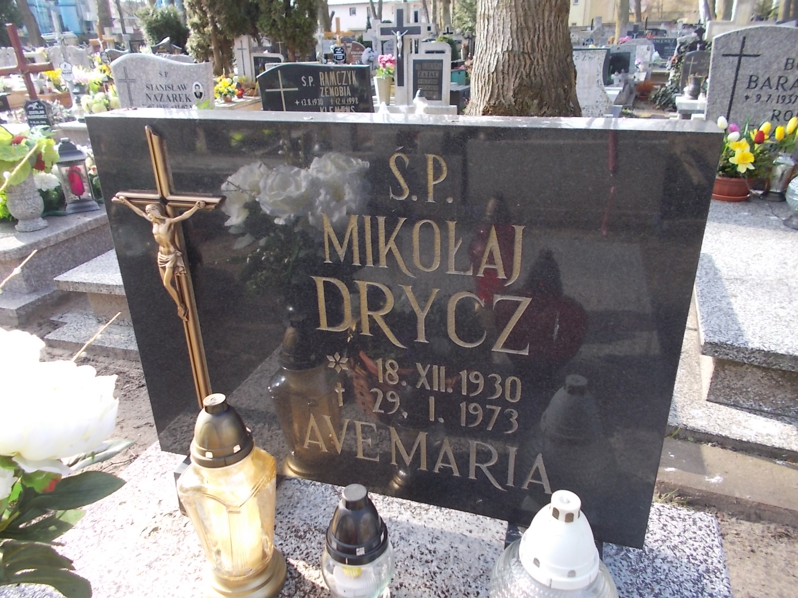 Mikołaj Drycz 1930 Ustka - Grobonet - Wyszukiwarka osób pochowanych